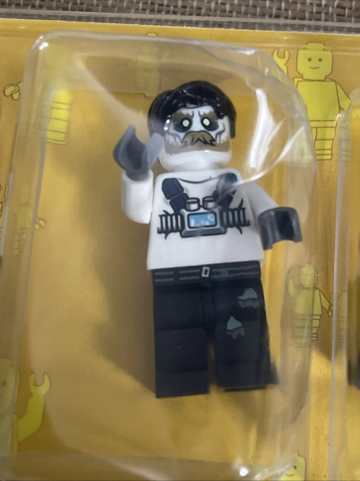 Lego Store Exclusive Custom Mini figures Set of 3 Items 852766 NEW SEALED- Rar
