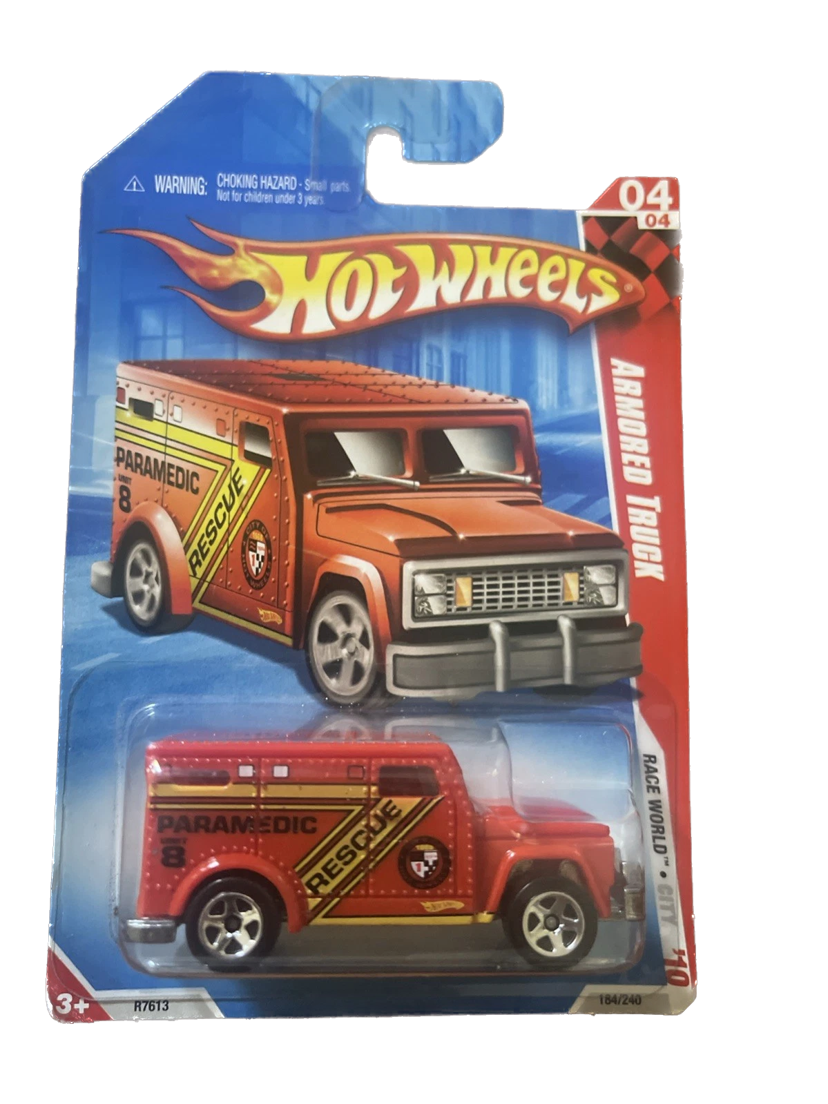 2010 Hot Wheels Race World City 4/4 184 Armored Truck Red 5SP Paramedic