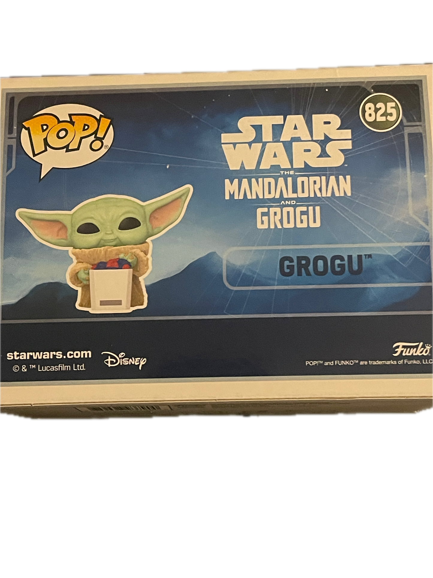 Funko Pop! Star Wars Grogu w/ Snack (Flocked) Exclusive Figure #825