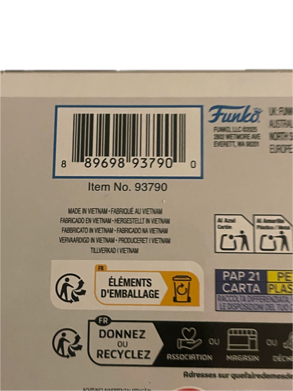 Funko Pop! Star Wars Grogu w/ Snack (Flocked) Exclusive Figure #825