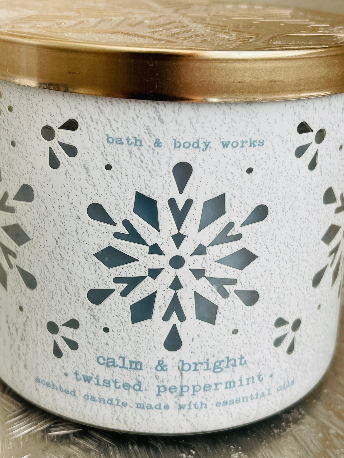 Bath & Body Works Calm & Bright Twisted Peppermint 3-Wick Candle 14.5 oz