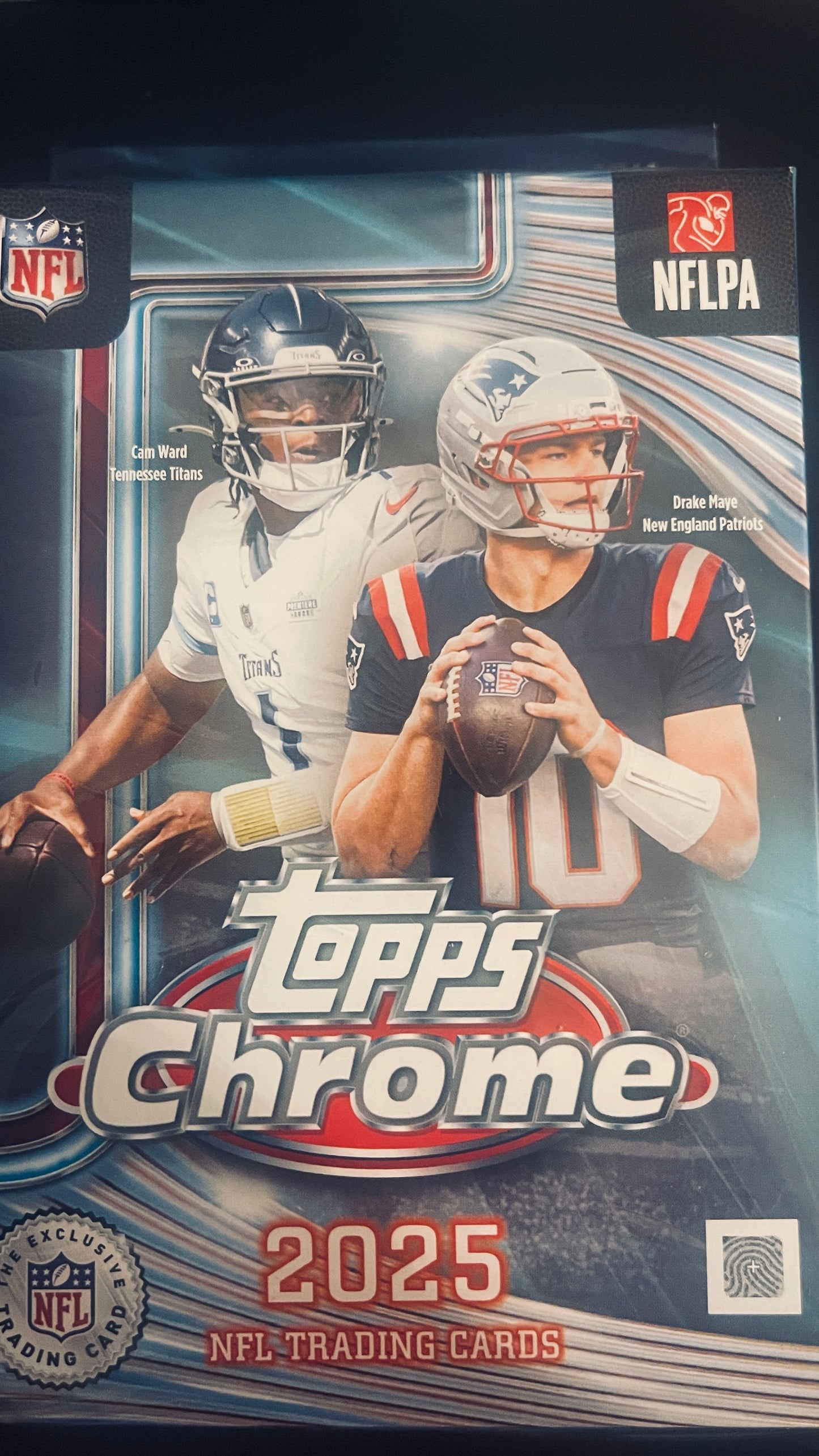 Topps Chrome | 2025 NFL Trading Cards