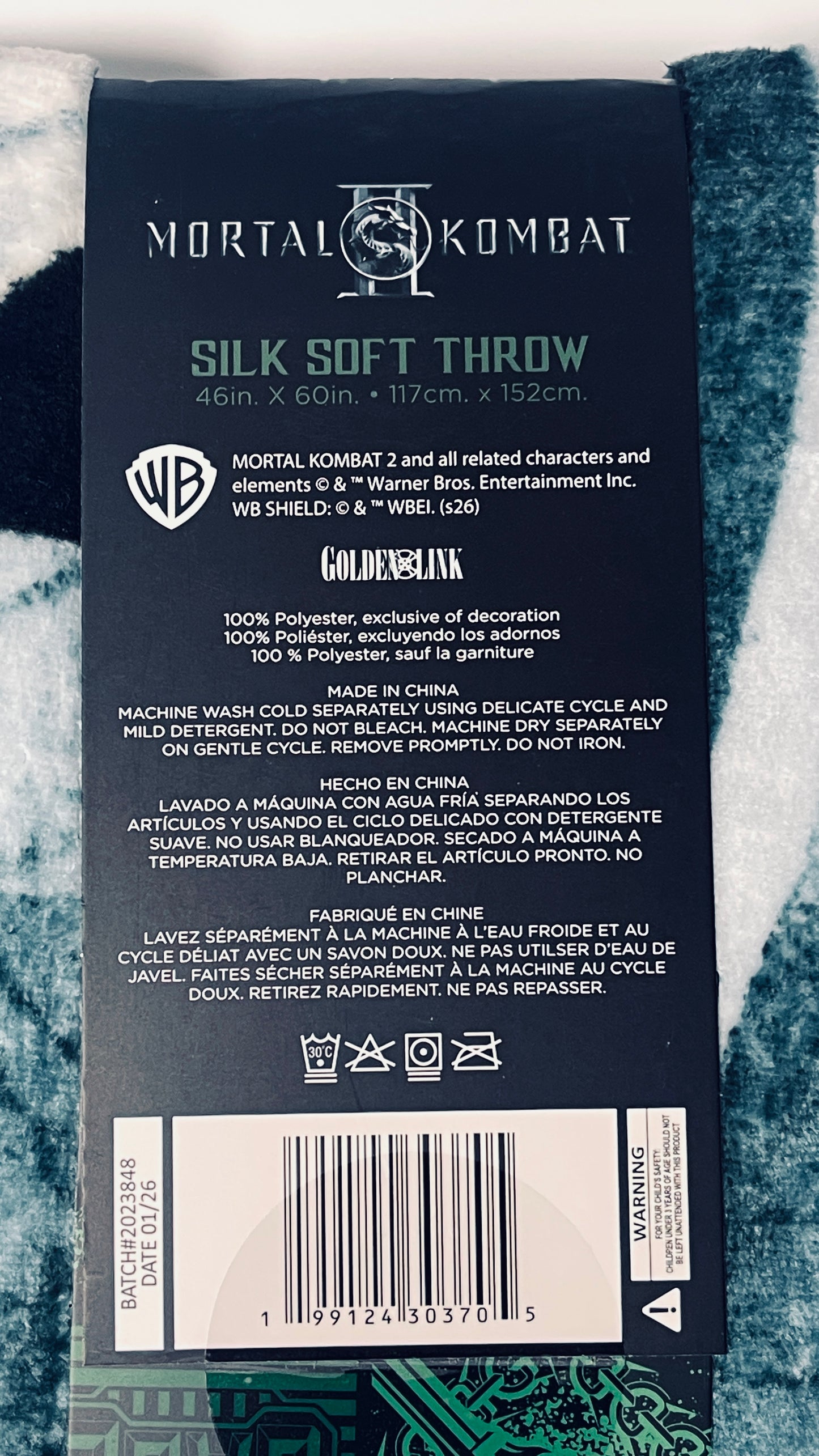 Mortal Kombat I Silk Plush Blanket | Size 46" x 60" | Regal Theatre Exclusive