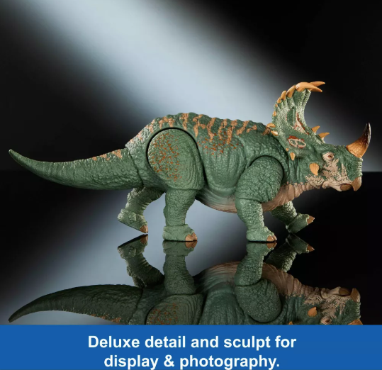 Jurassic World Hammond Collection | Sinoceratops Deluxe Articulated Dinosaur Action Figure