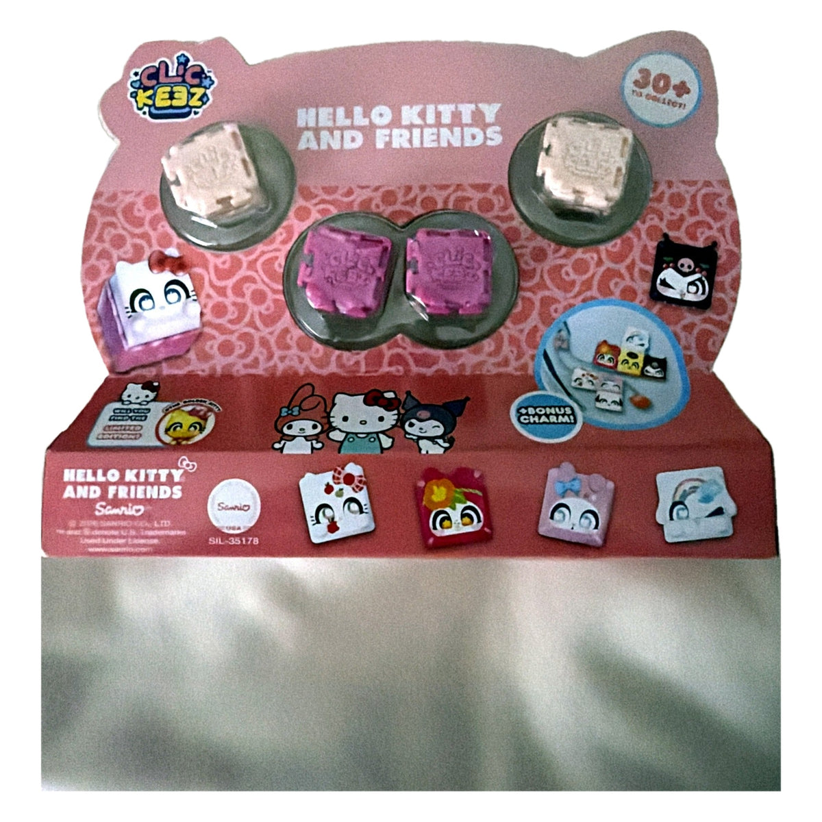 Clickeez Hello Kitty and Friends 7 Pack back