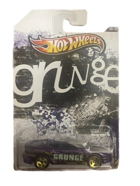 Hot Wheels 2013 HW JUKEBOX Grunge - '95 Camaro 25/32