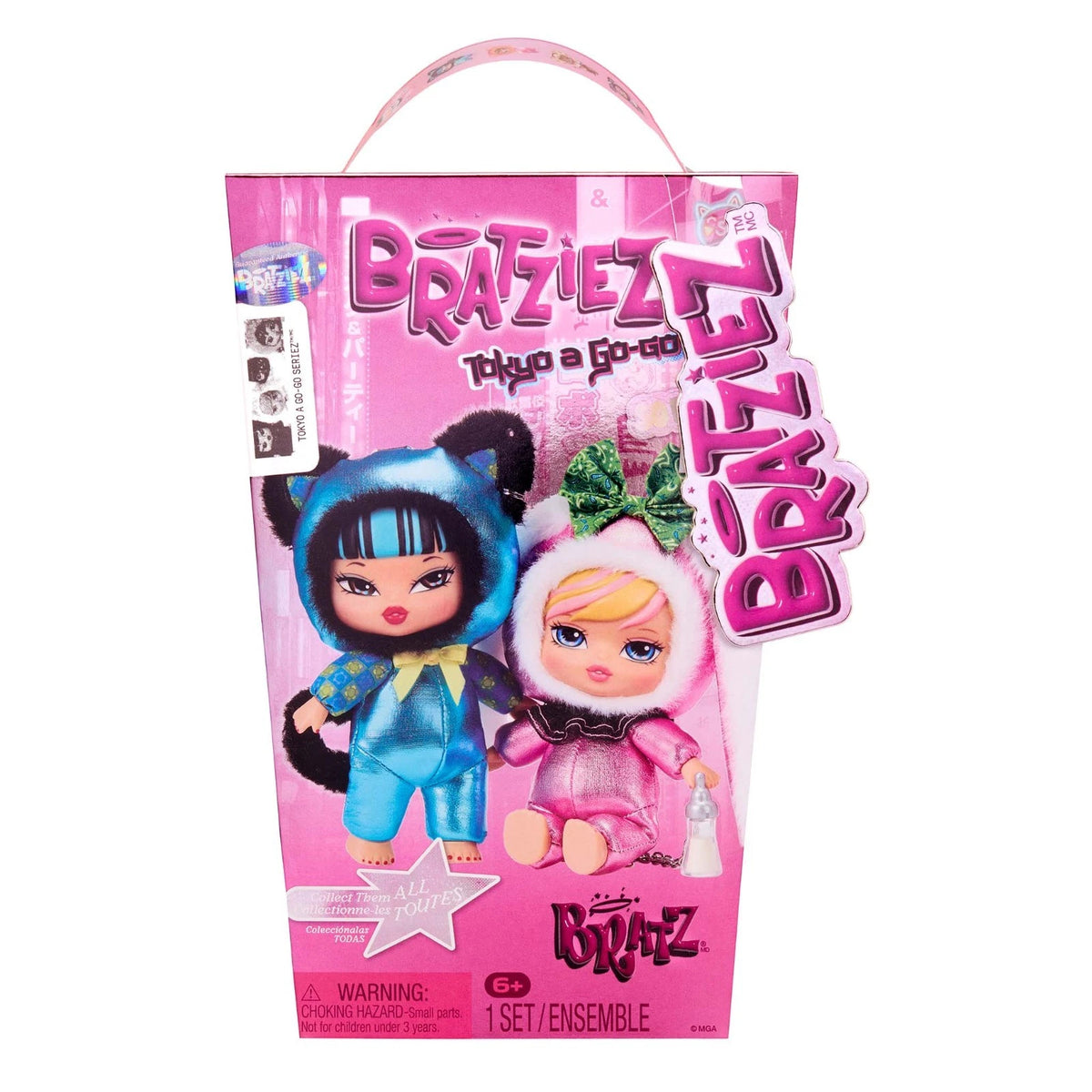 Bratz Tokyo a Go-Go 1-set doll ensemble in its original pink packaging, featuring two dolls dressed in blue and pink winter outfits.